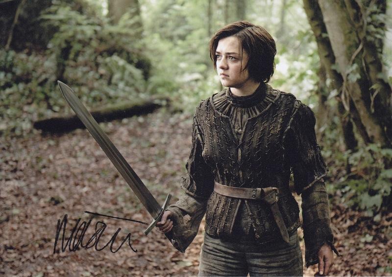 Maisie Williams Autograph by Fanmail TTM