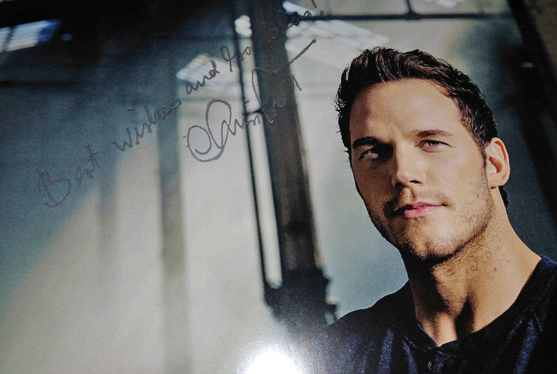 Chris Pratt Autograph by Fanmail TTM