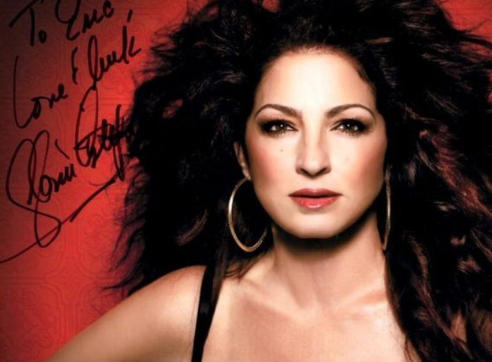 Gloria Estefan Autograph by Fanmail TTM