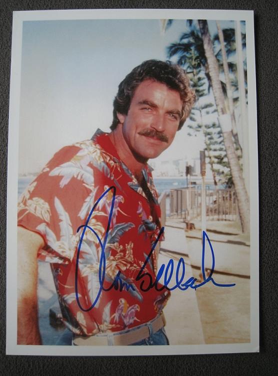 Tom Selleck Autograph by Fanmail TTM