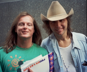 Dwight Yoakam