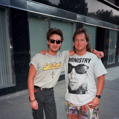 Julian Lennon Autograph Profile