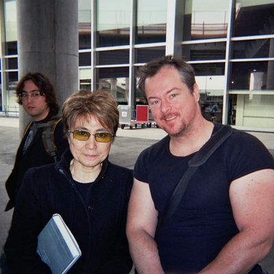 Yoko Ono Autograph Profile