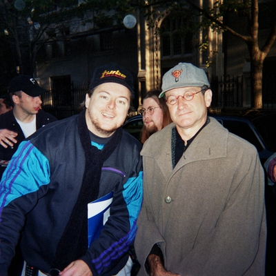 Robin Williams Autograph Profile