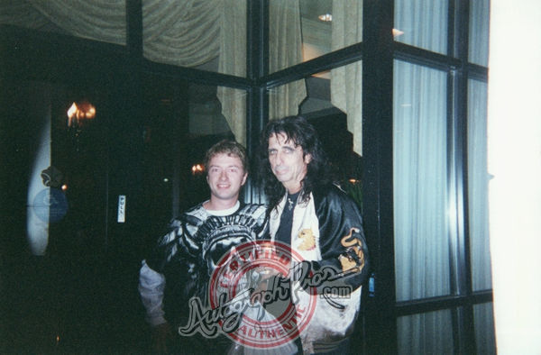 Alice Cooper Photo with RACC Autograph Collector Autograph Pros