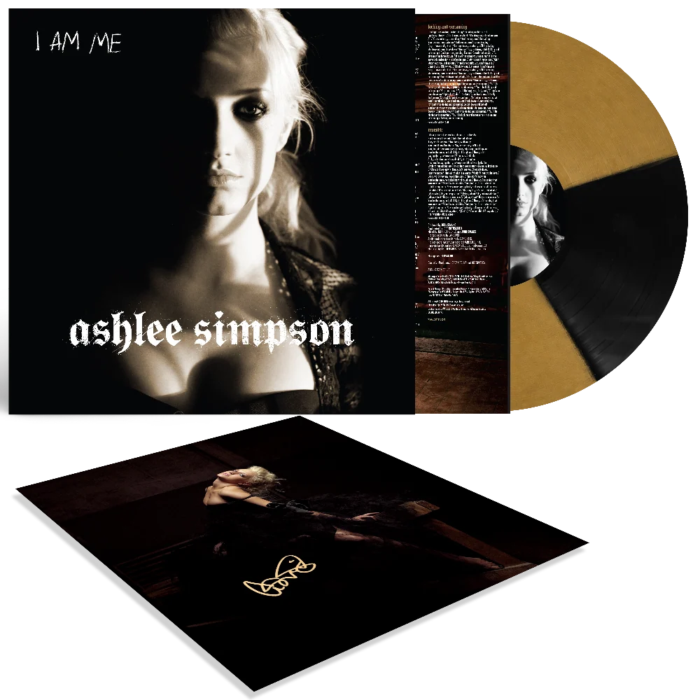 ASHLEE SIMPSON - I AM ME SIGNED LP (EXCLUSIVE 2 BONUS TRACK VERSION ON - Interscope Records